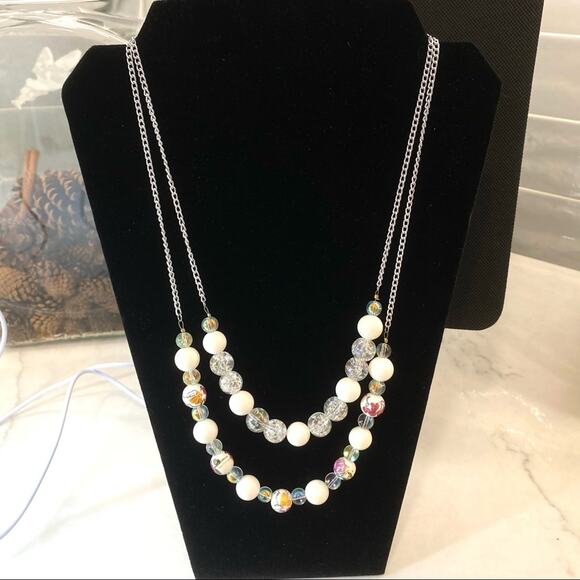 Double stranded unique glass beaded necklace floral - Picture 1 of 9